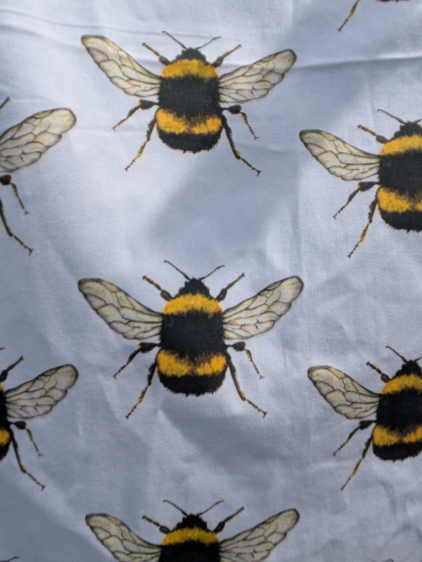 Geschirrhandtuch mit Hummel-Motiv